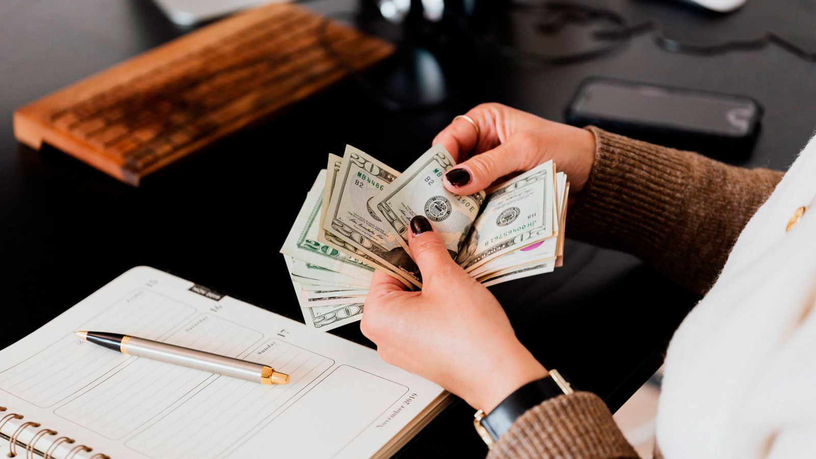 Cómo manejar las deudas de manera efectiva y evitar trampas